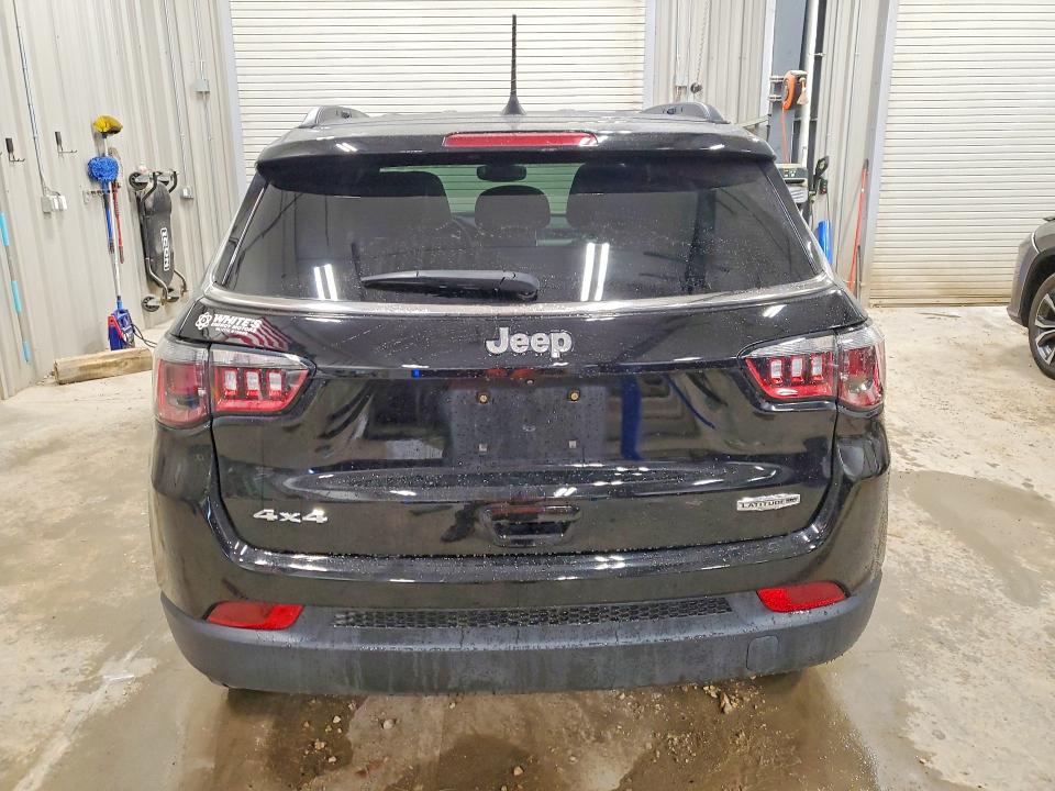 Снимка 6 от търг – 2024 JEEP COMPASS с VIN 3C4NJDFN1RT175483