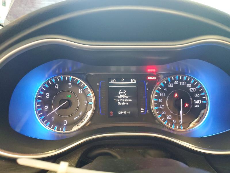 Photo 9 from auction – 2015 CHRYSLER 200 with VIN 1C3CCCAB0FN654468