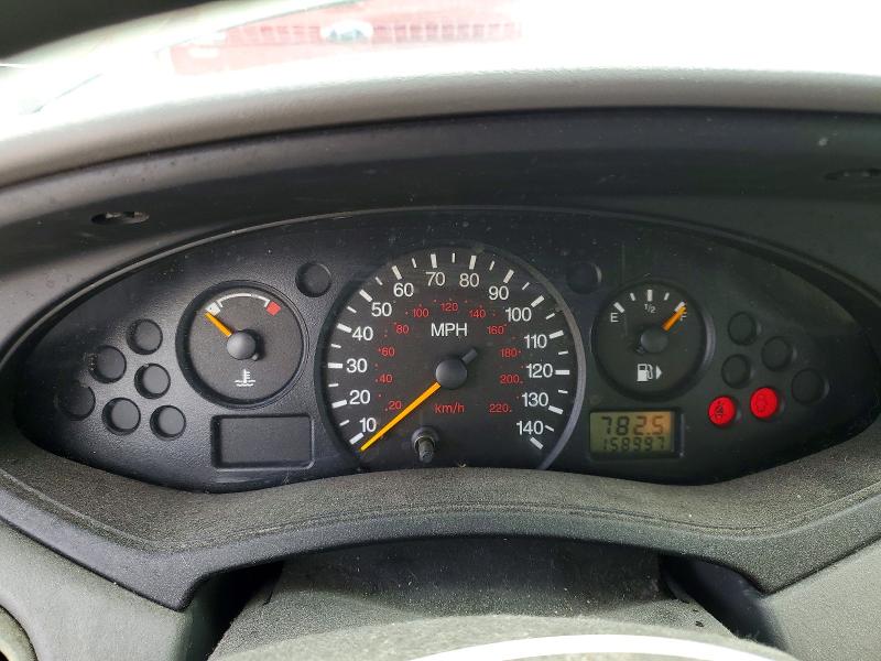 Photo 9 from auction – 2001 FORD FOCUS with VIN 1FAFP33P71W156959