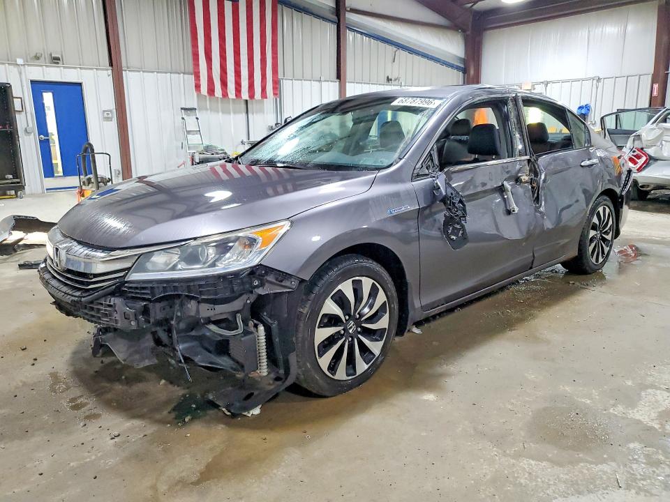 Photo 1 from auction – 2017 HONDA ACCORD with VIN JHMCR6F51HC011509