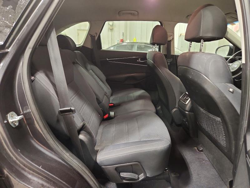 Zdjęcie 11 z aukcji – 2018 KIA SORENTO z VIN 5XYPG4A51JG390727