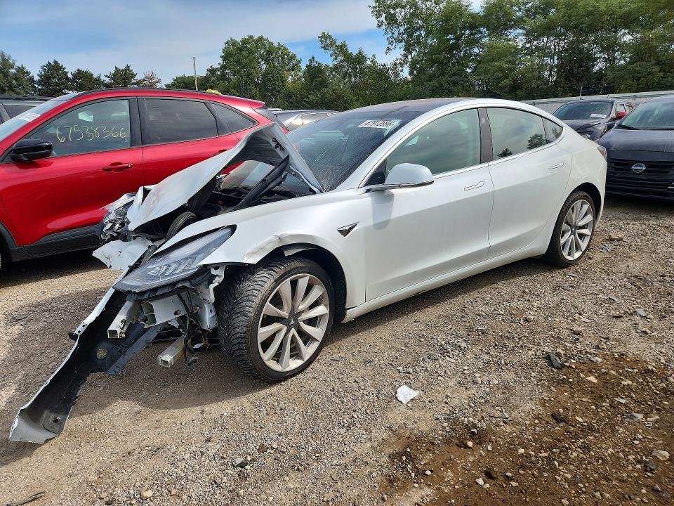 2018 TESLA MODEL 3 - Търг №67913996