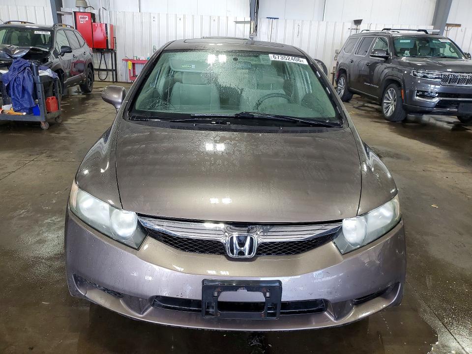 Photo 5 from auction – 2009 HONDA CIVIC with VIN 19XFA16889E020334