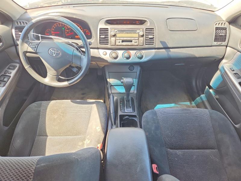Photo 8 from auction – 2005 TOYOTA CAMRY with VIN 4T1BE32K45U563221