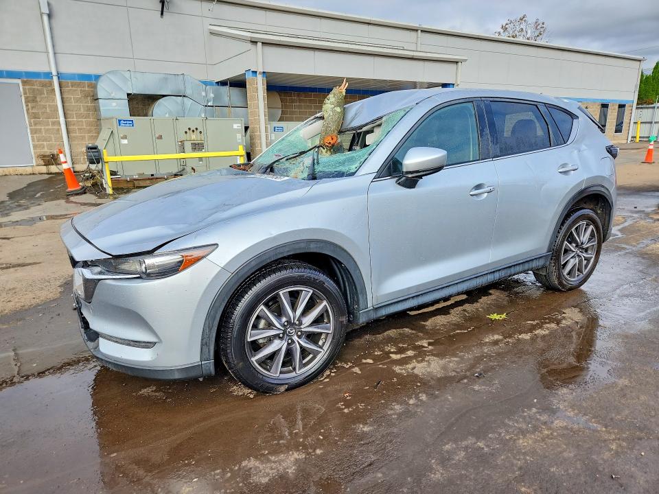 MAZDA CX-5 2018 con VIN JM3KFBCM8J0435536 - Foto de la subasta