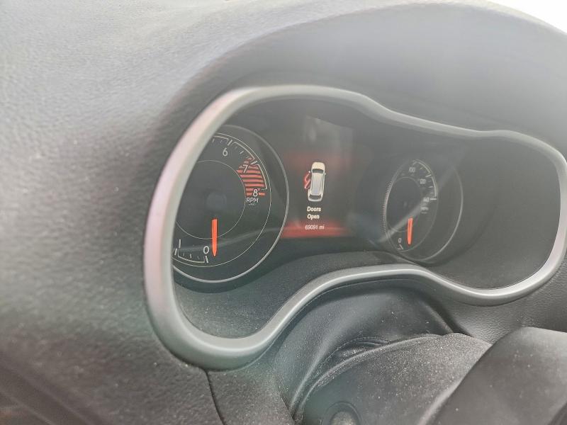 Photo 9 from auction – 2016 JEEP CHEROKEE with VIN 1C4PJMBS7GW253020