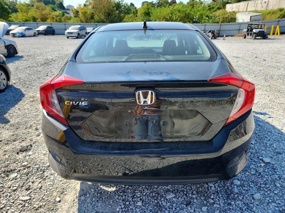 Photo 6 from auction – 2017 HONDA CIVIC with VIN 19XFC2F71HE004384