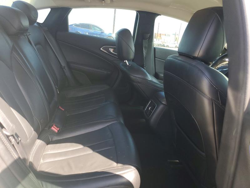 صورة رقم 10 من المزاد - 2015 CHRYSLER 200 مع VIN 1C3CCCCB5FN619051