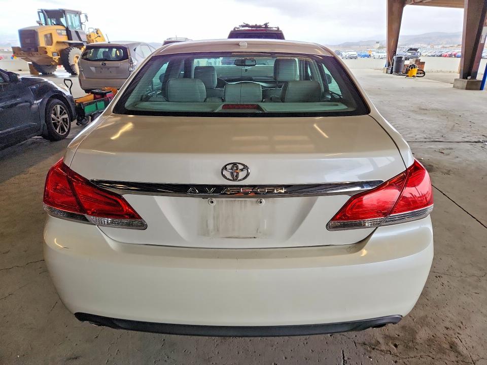 Photo 6 from auction – 2012 TOYOTA AVALON with VIN 4T1BK3DB4CU470234
