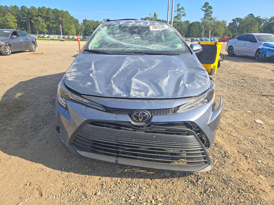 Снимка 5 от търг – 2025 TOYOTA COROLLA с VIN 5YFB4MDE5SP242446