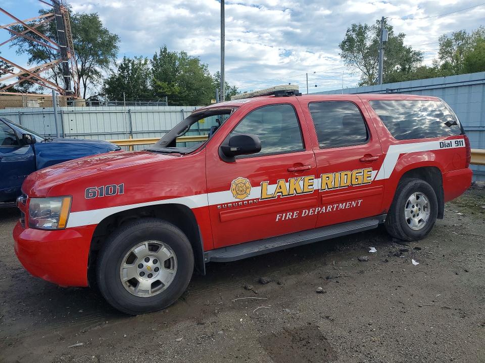 CHEVROLET SUBURBAN 2011 с VIN 1GNSK5E33BR290775 - Снимка от търг