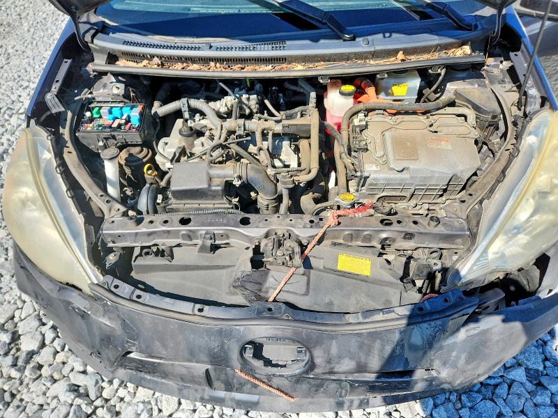 Photo 11 from auction – 2014 TOYOTA PRIUS C with VIN JTDKDTB38E1574725