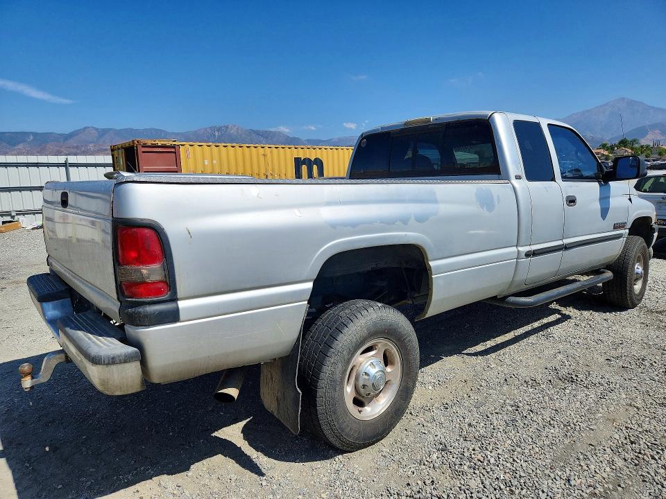 صورة رقم 3 من المزاد - 2002 DODGE RAM 2500 مع VIN 3B7KF23672M235496