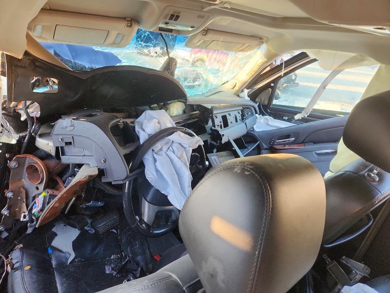 Photo 8 from auction – 2011 CHEVROLET AVALANCHE with VIN 3GNTKGE38BG161611