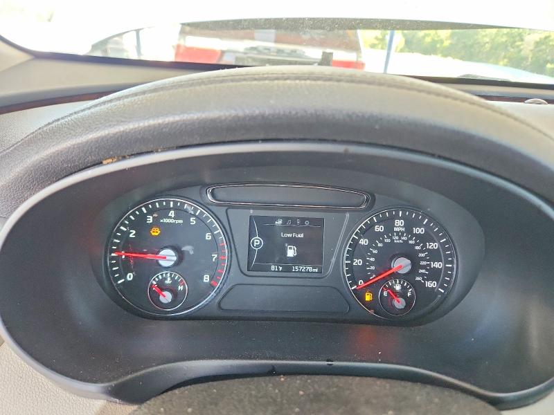 Photo 9 from auction – 2016 KIA SORENTO with VIN 5XYPG4A39GG018771