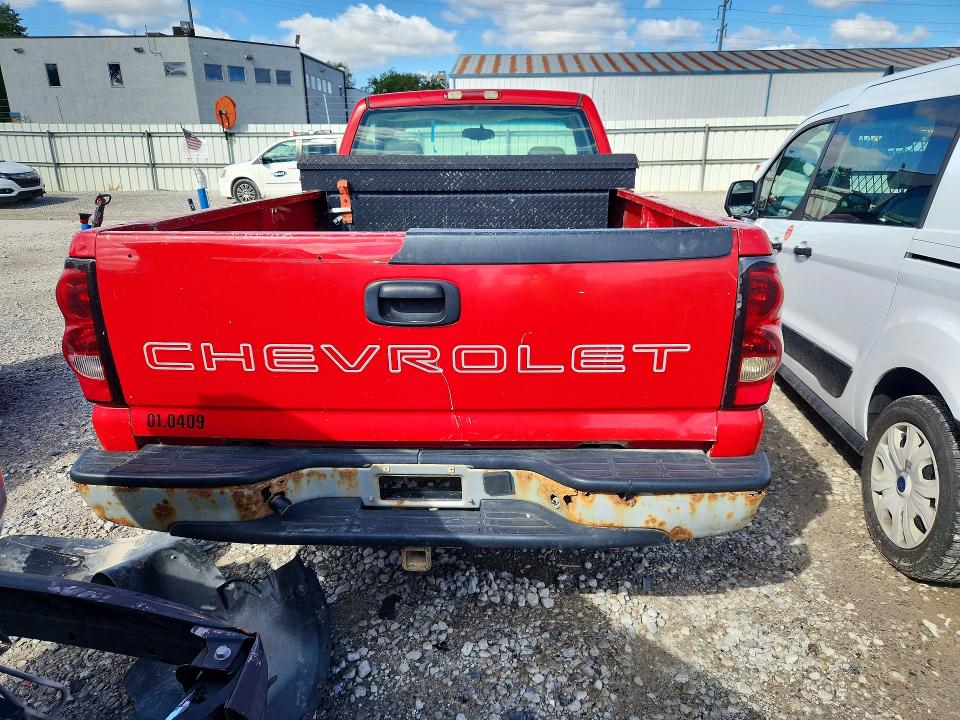 Photo 6 from auction – 2005 CHEVROLET SILVERADO with VIN 1GCEC14X95Z246445
