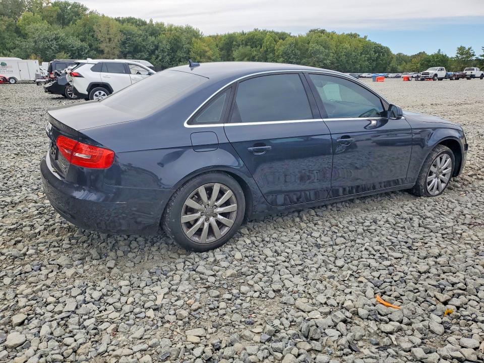 Снимка 3 от търг – 2013 AUDI A4 с VIN WAUBFAFL7DN018774