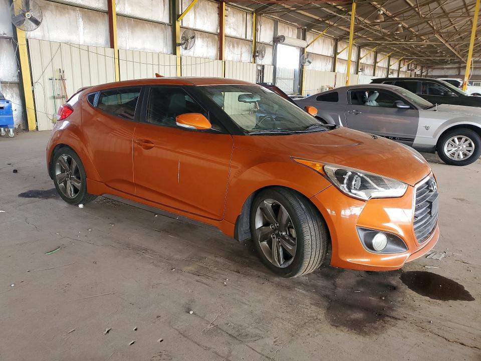 Zdjęcie 4 z aukcji – 2014 HYUNDAI VELOSTER z VIN KMHTC6AE4EU204720
