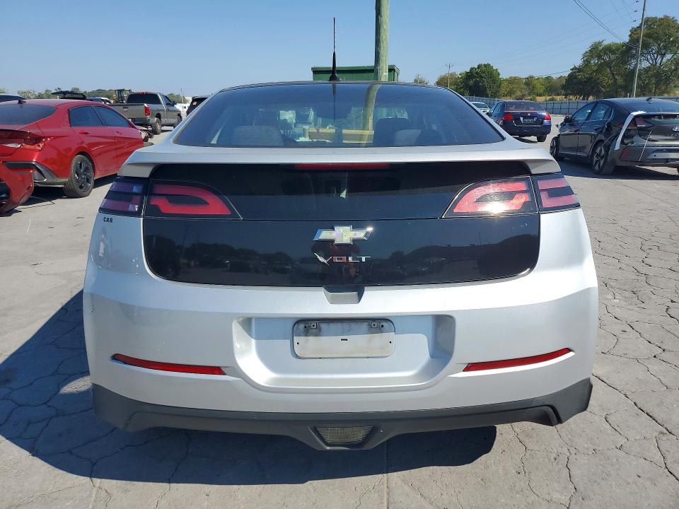 Photo 6 from auction – 2011 CHEVROLET VOLT with VIN 1G1RC6E44BU103519