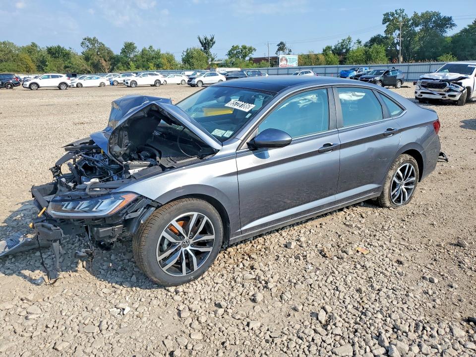 Photo 1 from auction – 2026 VOLKSWAGEN JETTA with VIN 3VW7W7BU8TM013325