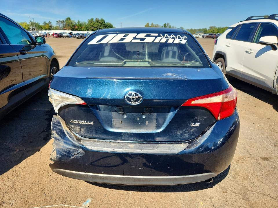 Снимка 6 от търг – 2017 TOYOTA COROLLA с VIN 2T1BURHE6HC765376