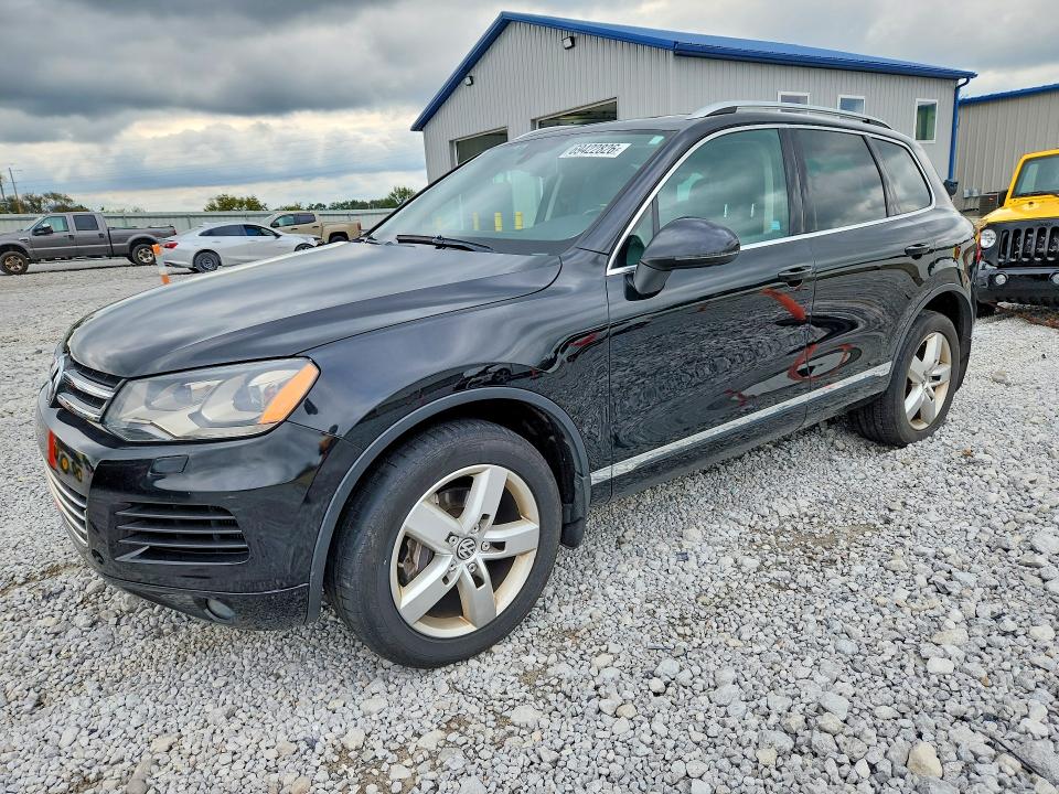 2013 VOLKSWAGEN TOUAREG - Търг №69422826