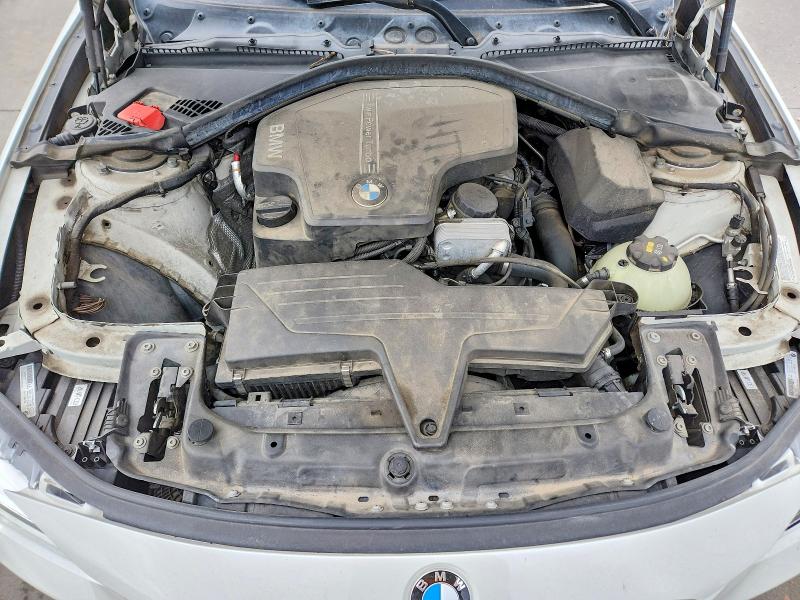 Photo 11 from auction – 2014 BMW 328 with VIN WBA3B3C5XEF545365