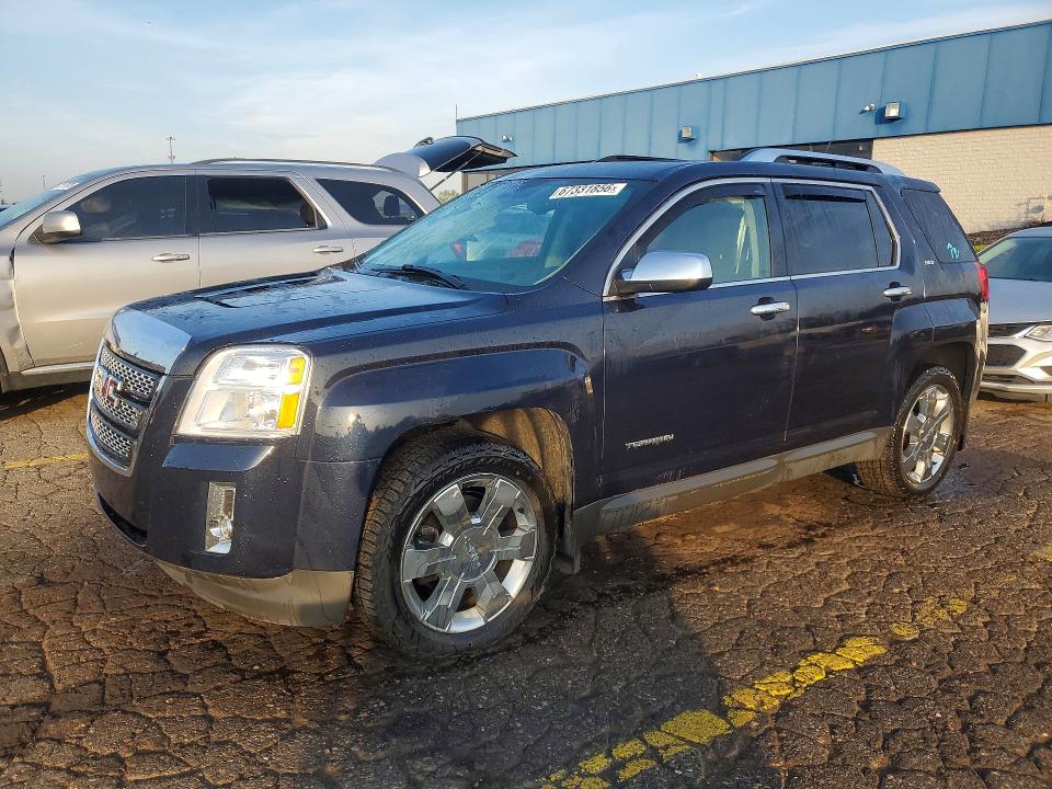 GMC TERRAIN 2015 with VIN 2GKFLYE32F6147749 - Photo from auction
