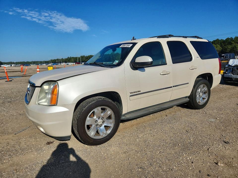 2013 GMC YUKON