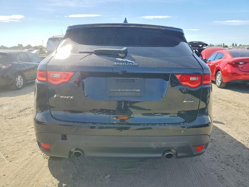 Снимка 6 от търг – 2018 JAGUAR F-PACE с VIN SADCL2FX3JA202822