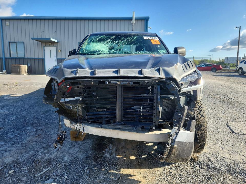 Снимка 5 от търг – 2024 TOYOTA TUNDRA с VIN 5TFLA5DB3RX190092