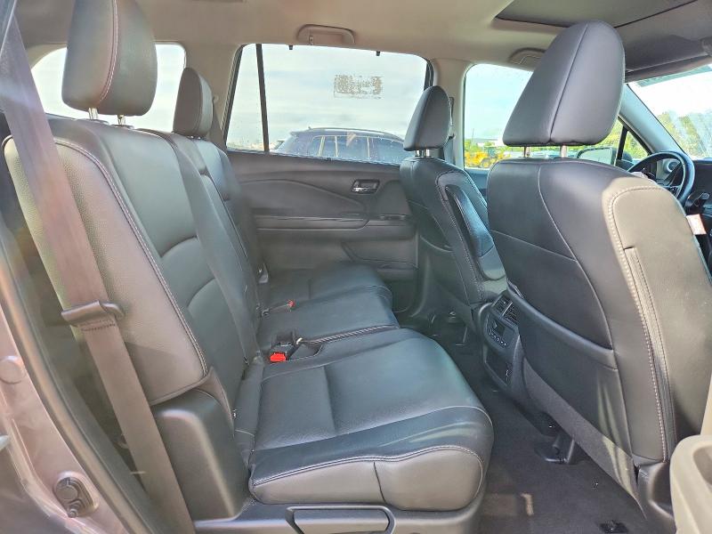 Photo 11 from auction – 2021 HONDA PILOT with VIN 5FNYF6H27MB008467