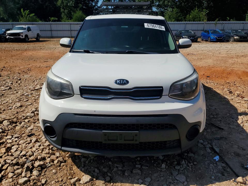 Снимка 5 от търг – 2018 KIA SOUL с VIN KNDJN2A2XJ7619912