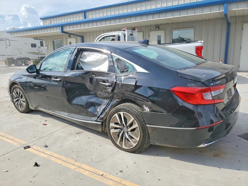 Снимка 2 от търг – 2019 HONDA ACCORD с VIN 1HGCV3F95KA007059