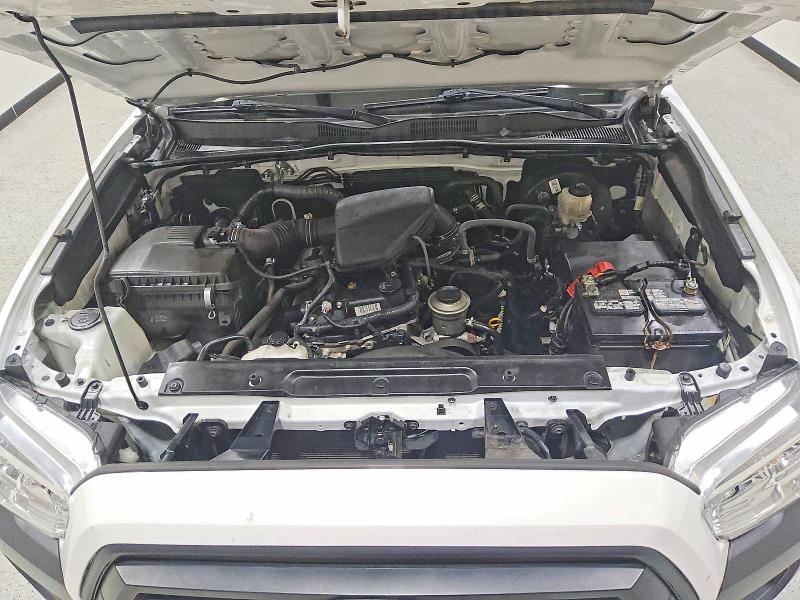 Photo 11 from auction – 2022 TOYOTA TACOMA with VIN 3TYRX5GN5NT055201