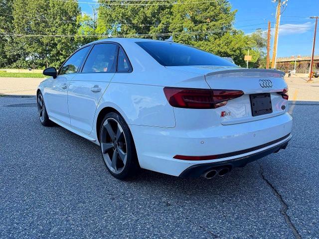 Photo 3 from auction – 2019 AUDI S4 with VIN WAUC4AF41KA053138