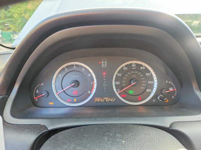 Photo 9 from auction – 2011 HONDA ACCORD with VIN 1HGCP2F43BA105998
