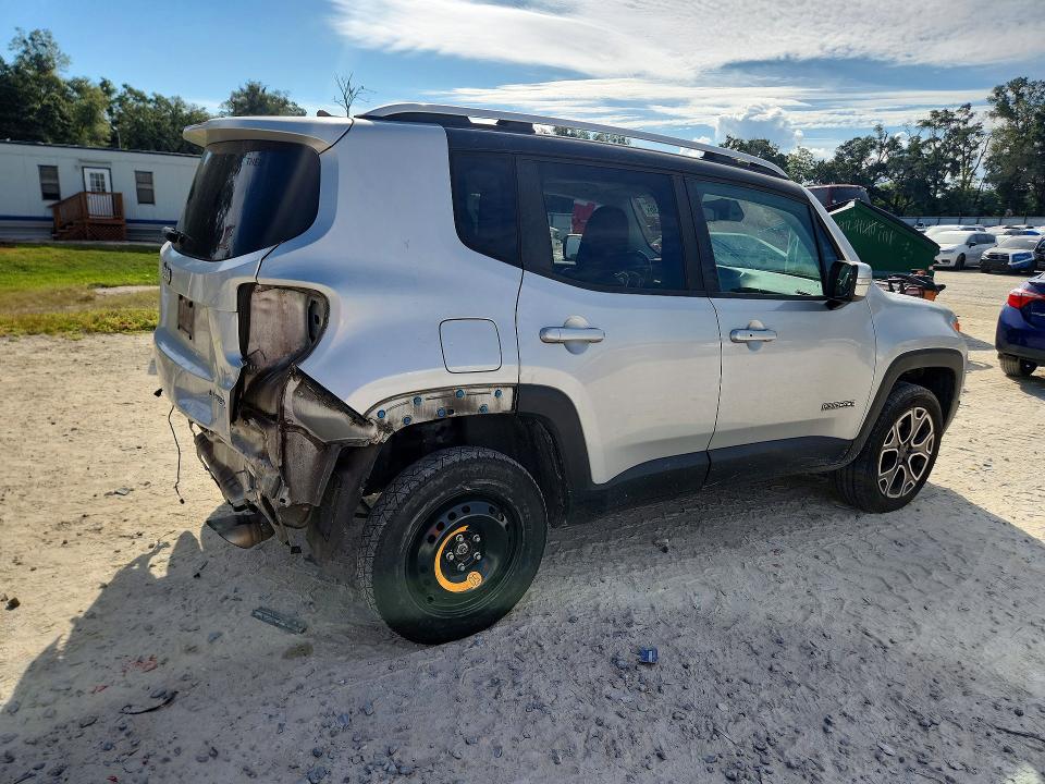 Photo 3 from auction – 2016 JEEP RENEGADE with VIN ZACCJBDT6GPD35293