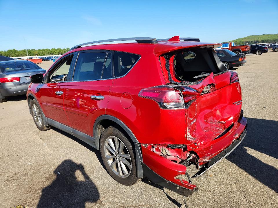Photo 2 from auction – 2017 TOYOTA RAV4 with VIN 2T3DFREV3HW657164