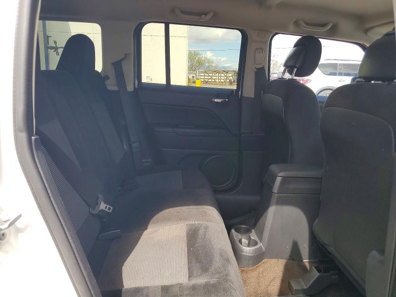 Photo 11 from auction – 2015 JEEP PATRIOT with VIN 1C4NJPBB1FD264405