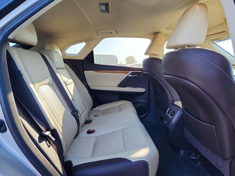 Фото 10 с аукциона – 2019 LEXUS RX 350 с VIN 2T2ZZMCAXKC120465