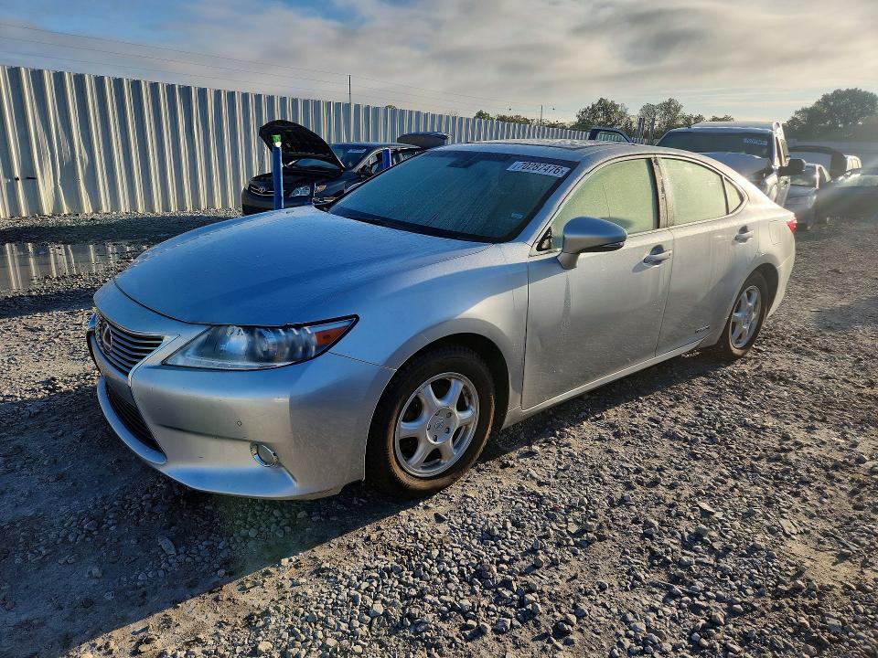 LEXUS ES 2015 z numerem VIN JTHBW1GG4F2078261 - Zdjęcie z aukcji