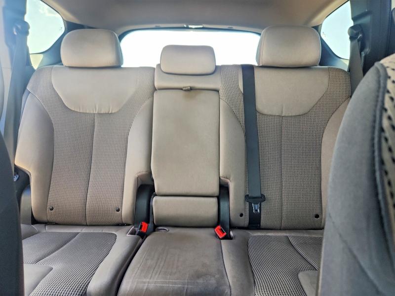 Photo 10 from auction – 2019 HYUNDAI SANTA FE with VIN 5NMS23AD2KH020467
