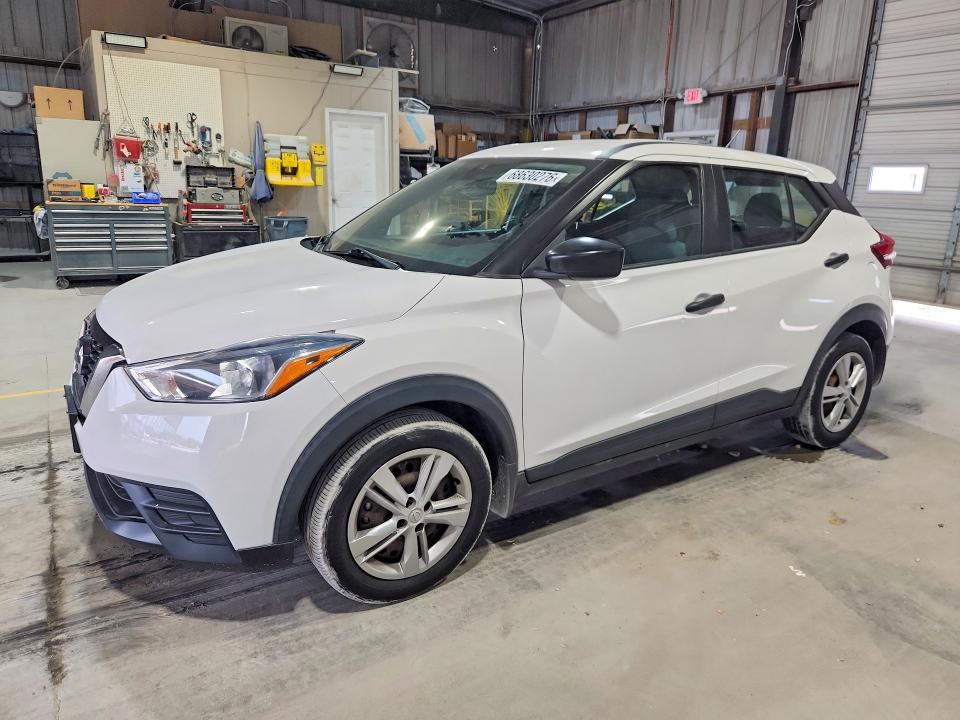 NISSAN KICKS 2020 with VIN 3N1CP5BV2LL561695 - Photo from auction