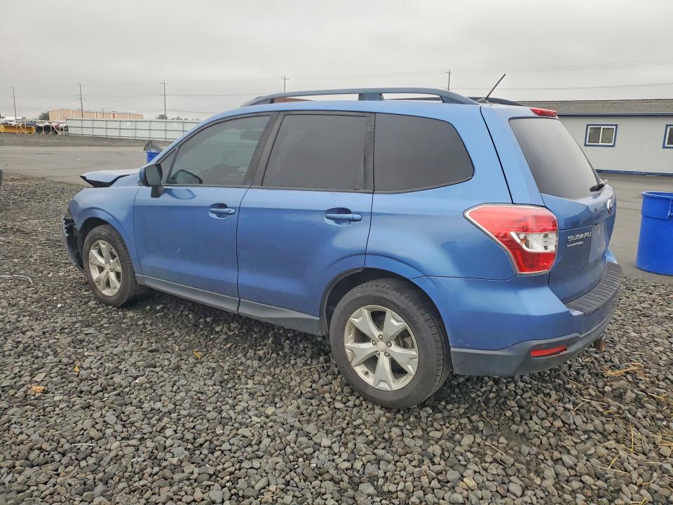 Photo 2 from auction – 2015 SUBARU FORESTER with VIN JF2SJADC4FG575283