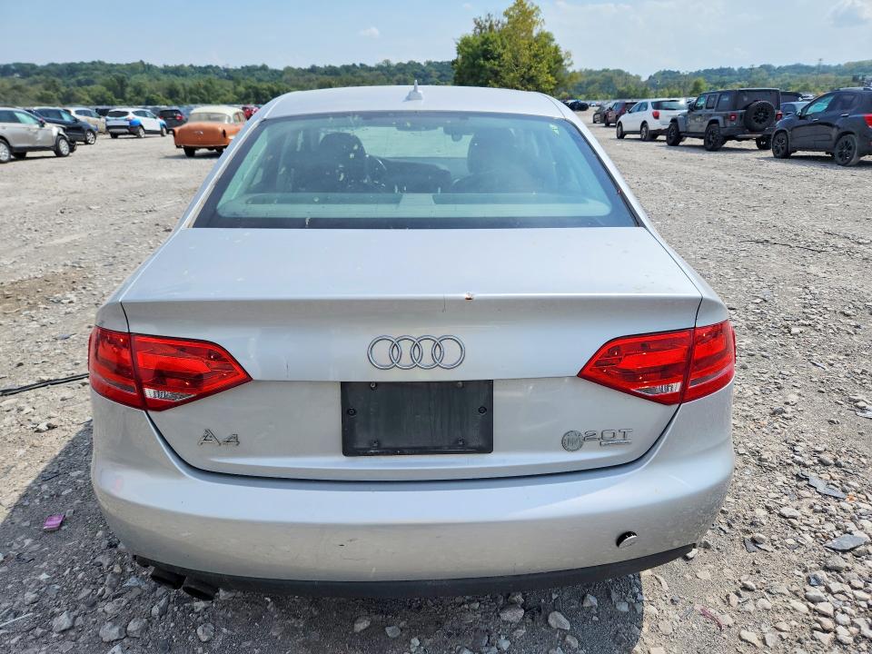 Foto 6 de la subasta – 2010 AUDI A4 con VIN WAUBFAFL0AN031247