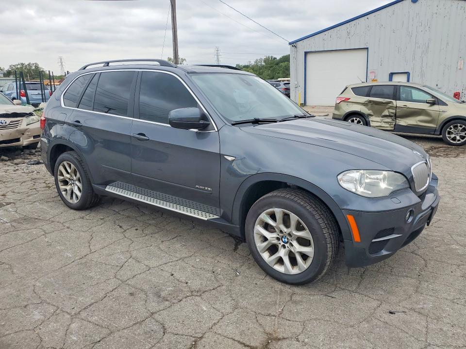 Zdjęcie 4 z aukcji – 2013 BMW X5 z VIN 5UXZV4C5XD0G52770