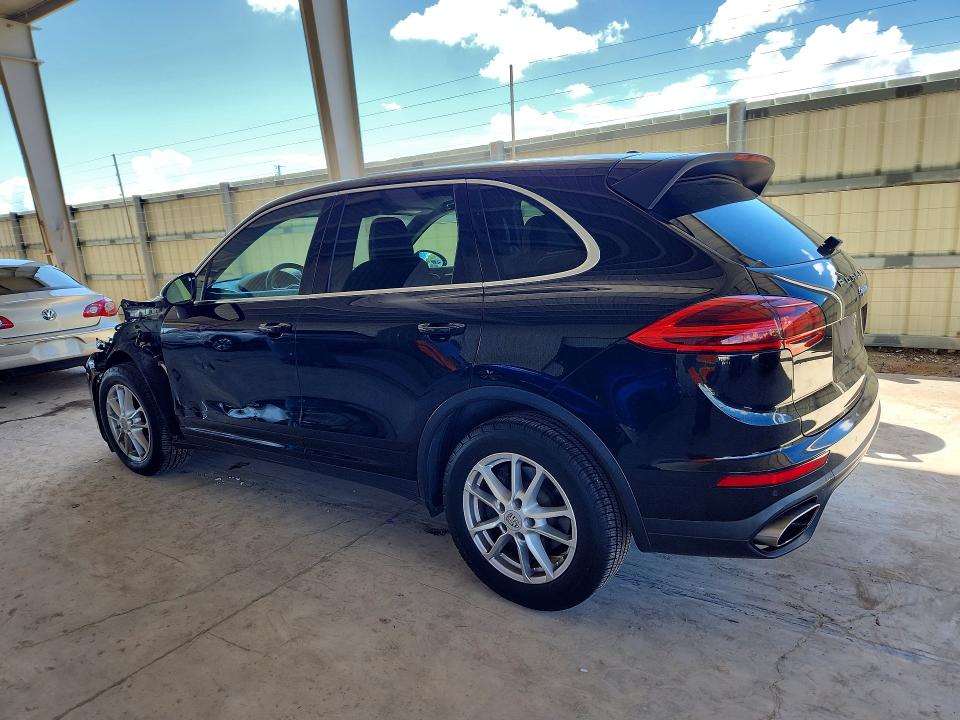Photo 2 from auction – 2016 PORSCHE CAYENNE with VIN WP1AA2A22GKA11821