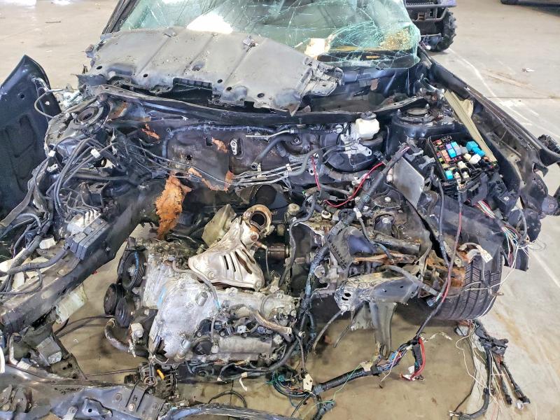 Снимка 11 от търг – 2015 TOYOTA COROLLA с VIN 2T1BURHE5FC407019