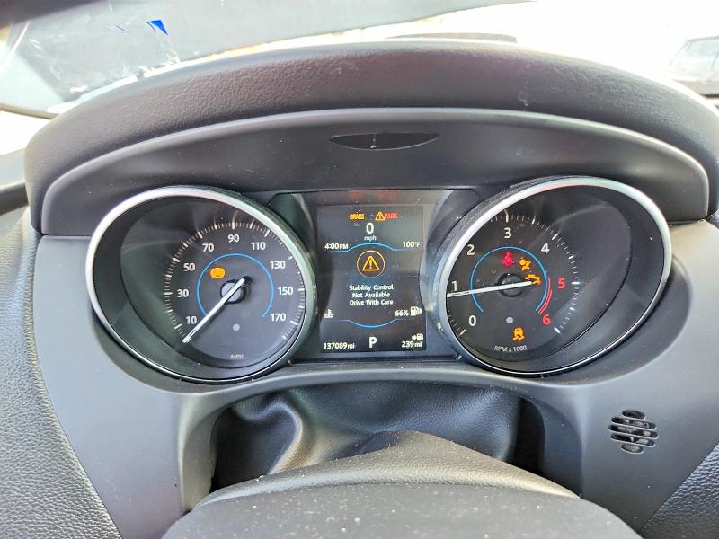 Zdjęcie 9 z aukcji – 2017 JAGUAR F-PACE z VIN SADCJ2BN7HA099067